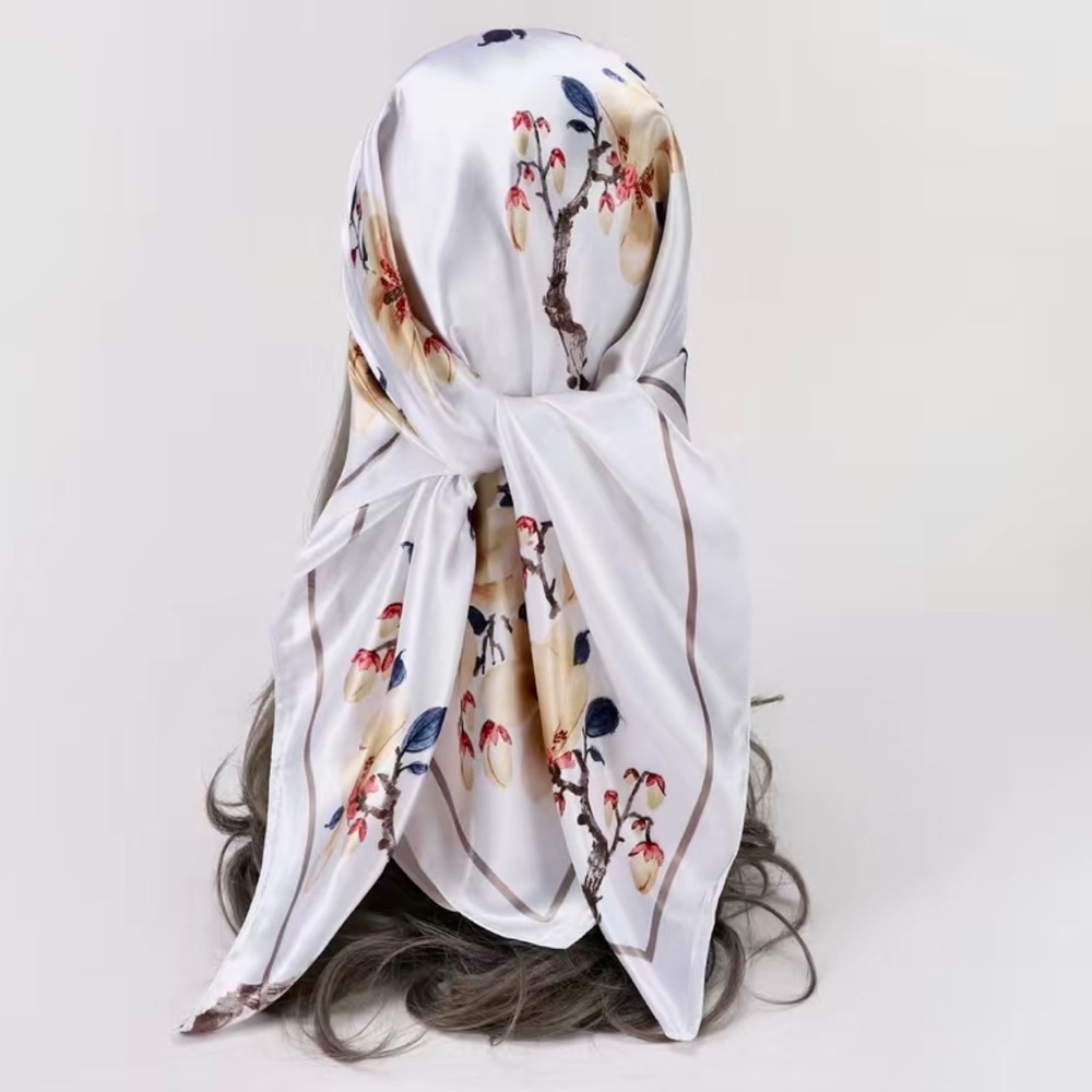 Vintage floral bandanna scarf. - Picture 2 of 2